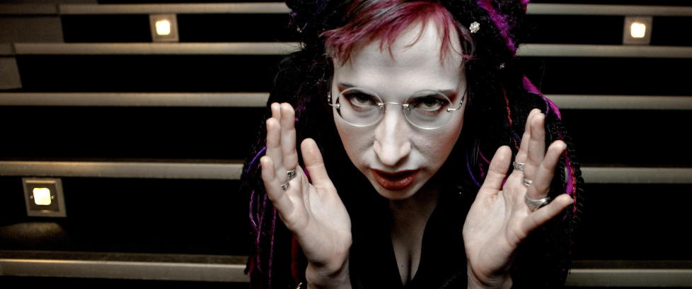 Oksanen er kanskje en bedre kjendis enn forfatter om dagen