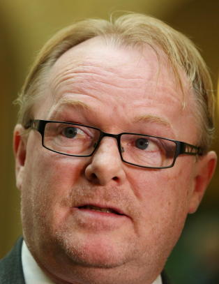 - De r�dgr�nne er p� vei til � �delegge den norske velferdsstaten
