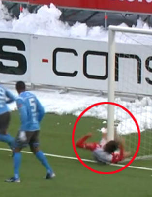 Smalt ansiktet i stolpen - brakk nesa