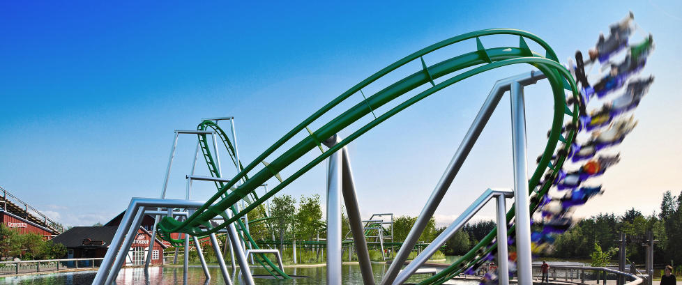 L�fter deg opp til sjuetasjers h�yde og slenger deg ned i en undersj�isk tunnel