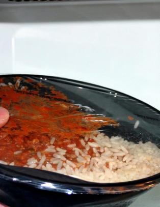 Derfor skal du ikke varme restene i mikroen