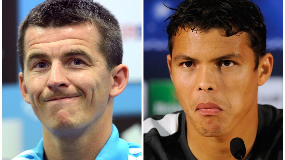 UVENNER: Joey Barton (h�yre) kalte PSG-spiller Thiago Silva �pussy� og �a overweight ladyboy�. Det f�r han ingen straff for. Foto: AFP PHOTO GERARD JULIEN/STR