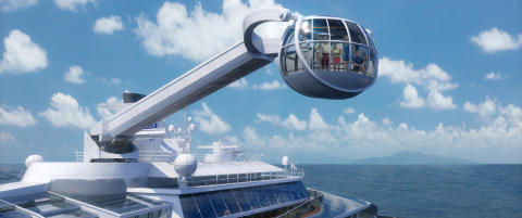 En mekanisk arm l�fter glasskuppelen opp 91 meter, med deg inni