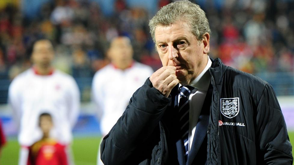 BEKYMRET OVER UTVIKLINGEN: Roy Hodgson mener det er alt for f� engelskmenn i Premier League. Noe som gj�re det engelske landslaget svakere. Foto: EPA/GEORGI LICOVSKI/NTB scanpix