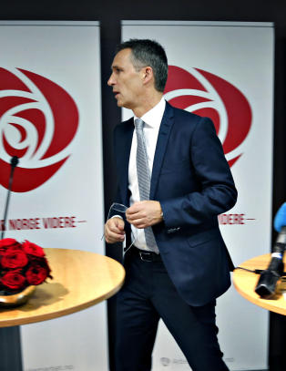 Stoltenberg forsvarer regjeringen mot Jagland-kritikk
