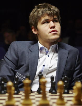 Carlsens VM-kamp spilles i India