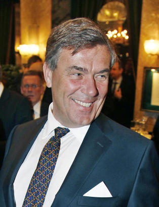 R�kke og Hagen skuffer inn 1,2 milliarder kroner