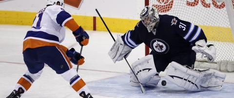 New York Rangers fikk hjelp av byrival Islanders