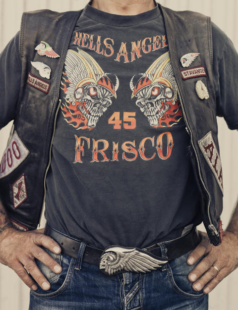 P� INNSIDA:  Over tre �r har det tatt p� Marcel Leli�nhof � komme p� innsida av motorsykkel-klubben. Foto: Marcel Leli�nhof