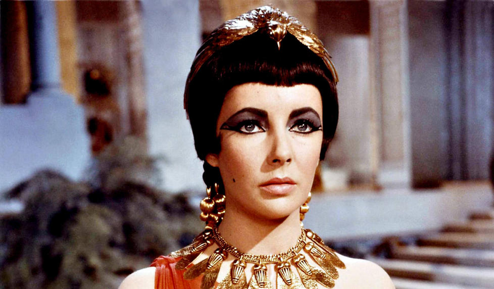 DEN SISTE FARAO: Kleopatra var en intelligent og karismatisk kvinne, men neppe s� billedskj�nn som ettertiden ofte har framstilt henne. For eksempel i Joseph E. Mankievicz? storfilm �Cleopatra�, med Elizabeth Taylor i hovedrollen.