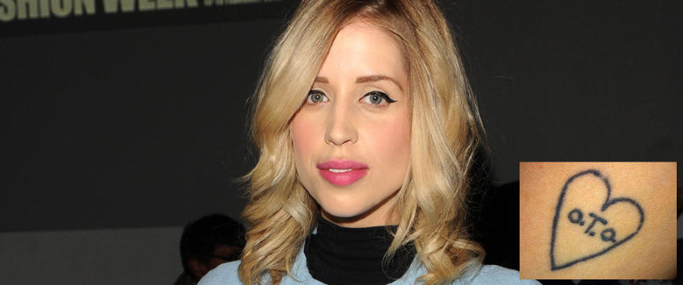 Glem scientologi - kjendiser f�lger en ny tro