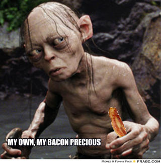 Gollum med bacon fra Frabz.com. Opprinnelig bilde fra New Line Cinema.