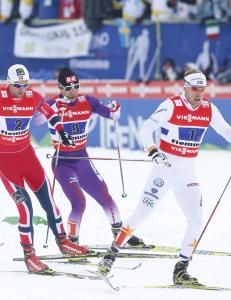 - Vi trenger bare noen som kan kj�re bussen