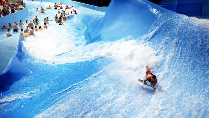 B� SOMMARLAND: Flowrider i Sommarland i B�. Foto: LARS LINDQVIST