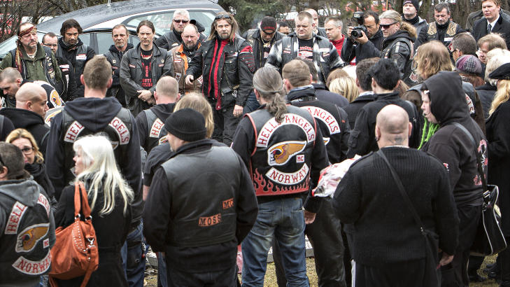 P� JOBB:

I forrige uke var det begravelse for et profilert norsk HA-medlem i Oslo Domkirke, og Marcel Leli�nhof var til stede for � ta bilder. Foto: Lars Eivind Bones / Dagbladet