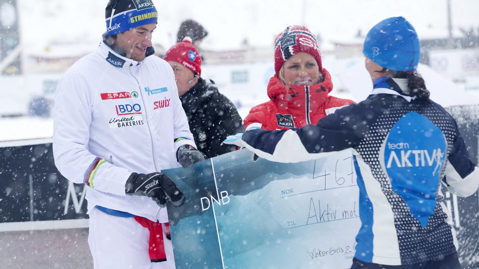 FARVEL TIL SWIX: Petter Northug jr. og Therese Johaug f�r ny draktsponsor etter OL.
Foto: Terje Bendiksby / NTB scanpix