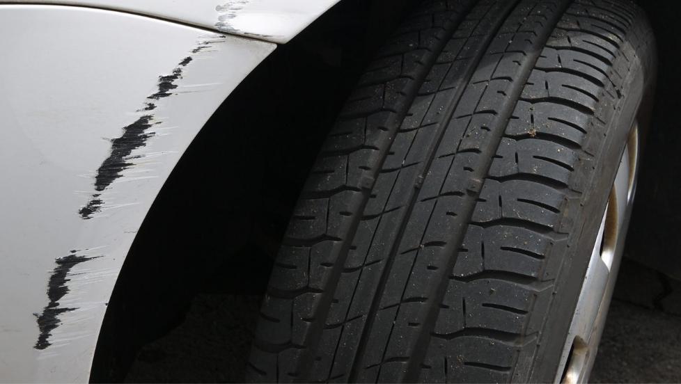 KOSTBART: Kjedelig n�r familiens bil f�r seg en tr�kk - kjedeligere n�r det er ens egen skyld. ILLUSTRASJONSFOTO: Thinkstock