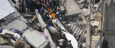 Opp til 1.000 i sammenrast bygning i Dhaka