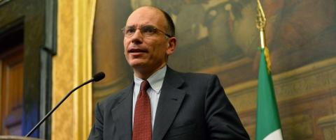 Berlusconi legger ut
snubletråder for Letta
