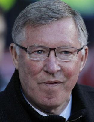 Ferguson støtter Liverpool i Suarez-saken