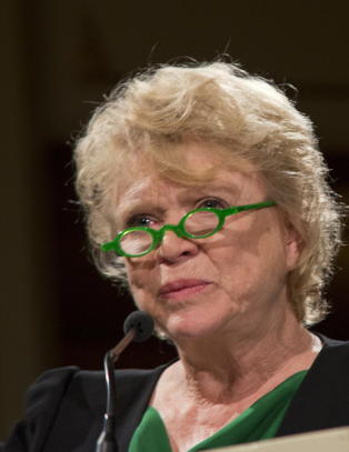 - De f�rer en politikk fra det forrige �rhundret