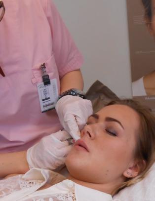 F�rste gang Gina (23) tok Restylane gikk det galt