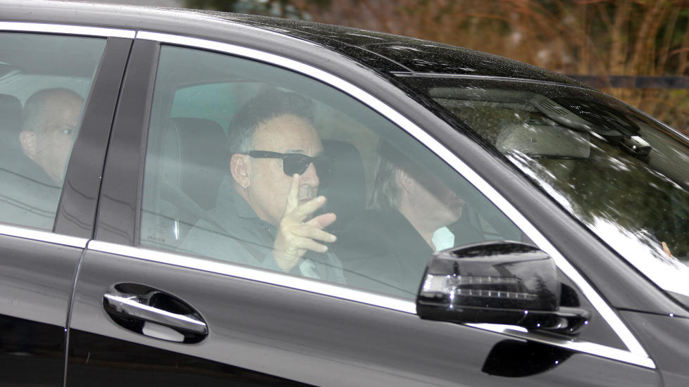 M� �ve: Bruce Springsteen kj�rer her inn til Filmparken p� Jar i B�rum for � friske opp l�tene etter en m�neds konsertpause. Foto: Gullik Media / Marius Gulliksrud