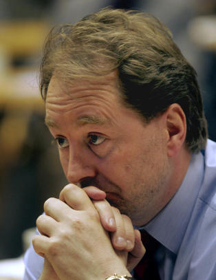 Krakk for R�kke, staten og Folketrygdfondet