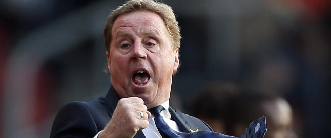 Happy Harry jubler for tillit i Queens Park Rangers