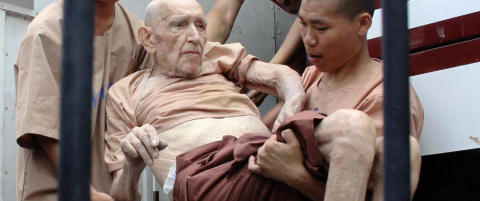 93-�ring tiltalt for � ha voldtatt fire thailandske sm�jenter