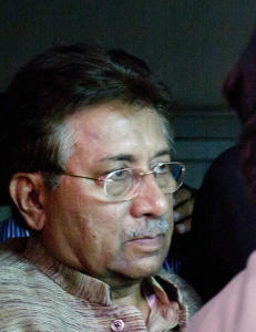 Eks-president i husarrest til etter valget