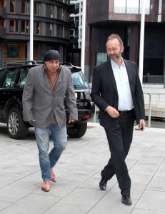 Her forlater Little Steven hotellet med Trond Giske