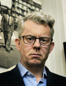 - Det g�r an � h�pe, men hadde jeg v�rt ute etter � forn�rme hadde jeg tr�dd hardere til