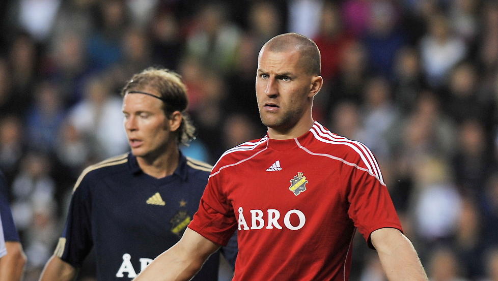  NATURLIG: AIKs Ivan Turina ble funnet d�d i sin egen leilighet i dag tidlig. Politiet tror kroaten har d�dd av en naturlig �rsak. Foto: Ned Alley / Scanpix .