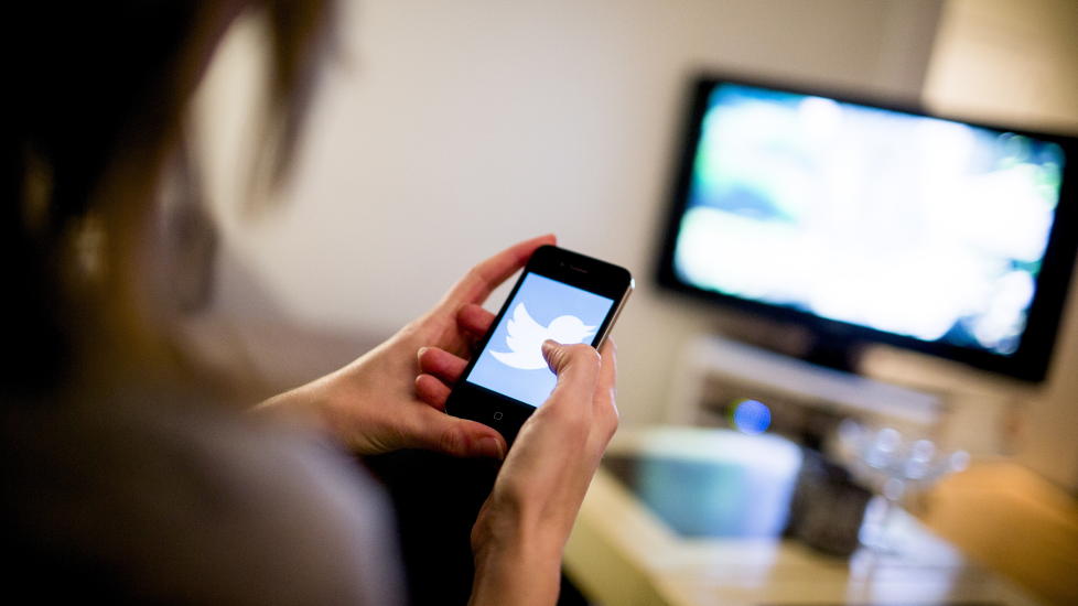 NY MODELL: Netcom tar konsekvenser av endringer i mobilbruken, og innf�rer ubegrenset bruk av telefonsamtaler og SMS/MMS. Bare databruken avgj�r hvor mye du betaler i m�neden. Foto: SCANPIX