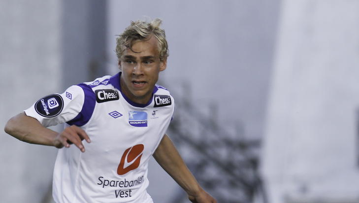  I SORG:  Haugesunds Pontus Engblom satt ved siden av Ivan Turina i garderoben da de begge spilte i AIK. - Det er virkelig en sorgens dag, sier 21-�ringen til Dagbladet. Foto: Jan K�re Ness / NTB scanpix