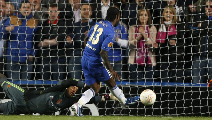 PUNKTERT: Da Victor Moses satte inn 2-1-m�let og ga Chelsea ledelsen 4-2 sammenlagt, var det i praksis avgjort. Foto: Denis Balibouse, Reuters / NTB Scanpix