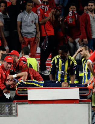 Skrekkskade la demper p� fotballfesten i Lisboa