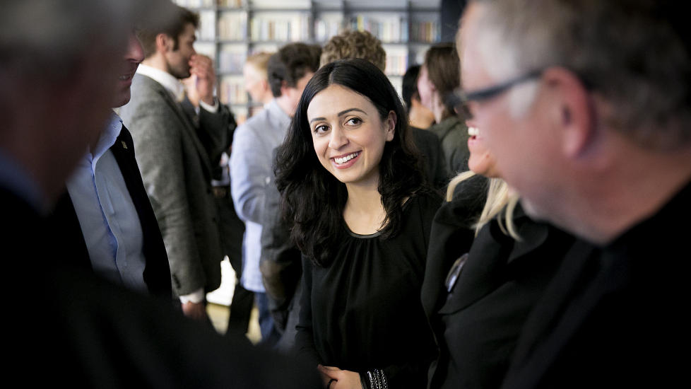 S�KER ST�TTE: �Kulturdepartementet b�r si ja til s�knaden�, skriver artikkelforfatteren i en appell til kulturminister Hadia Tajik (bildet). Foto: Bj�rn Langsem