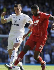 Bale reddet Tottenham med et magisk skudd