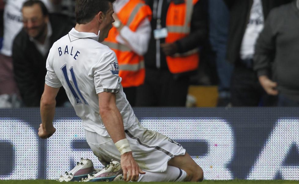  PERLETREFF:  Southampton greide ikke � stoppe sin gamle spiller, Gareth Bale. Waliseren sikret Totteham tre poeng. FOTO: AFP / IAN KINGTON