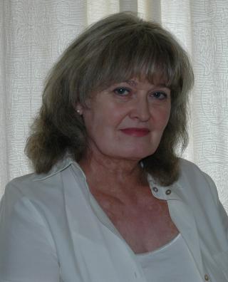 SPISER KJ�TT: Lege og sexolog Ellen Skjelbred er b�de dyrevenn og kj�ttspiser. Foto: Privat