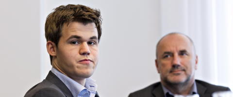 Carlsen m� spille VM-kampen i India