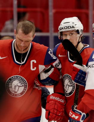 Tollefsen og Holtet utestengt mot Canada