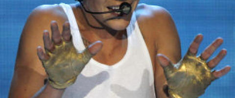 Justin Bieber ble overfalt p� scenen