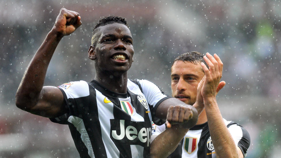  SPYTTET:  Juventus' Paul Pogba m� se resten av sesongen fra tribunen. Foto: AP/Massimo Pinca/NTB scanpix