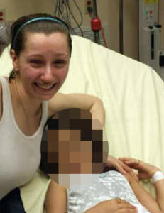 - Han hadde med seg barnet i parken