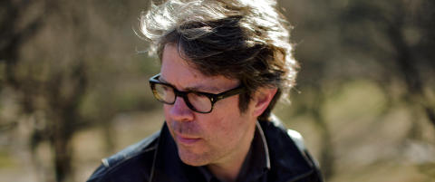 �Enhver stor kj�rlighet begynner med et svik�