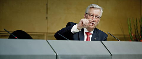 Regjeringen �ker vrakpanten igjen