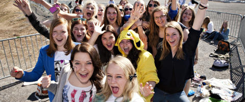 Danser flash mob for One Direction
